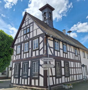 philabooks ist wieder da! Das großartige philatelistische Antiquariat, Lebenswerk von Burkhard Schneider, nun fortgeführt von Bjoern Rosenau